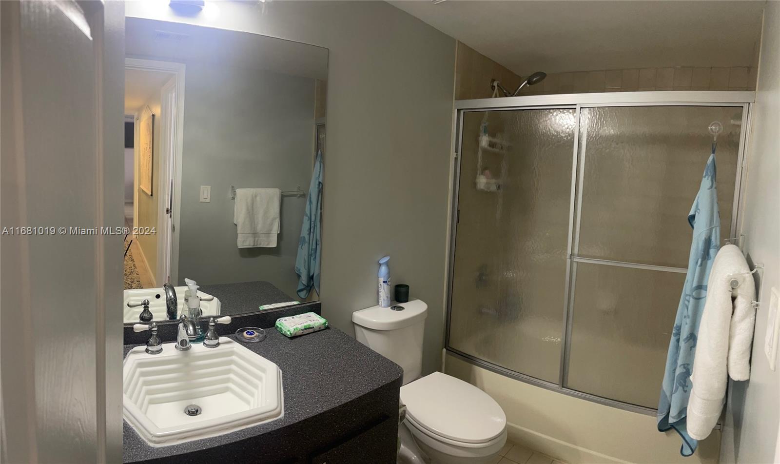 SOUTHVIEW AT AVENTURA CON - Residential