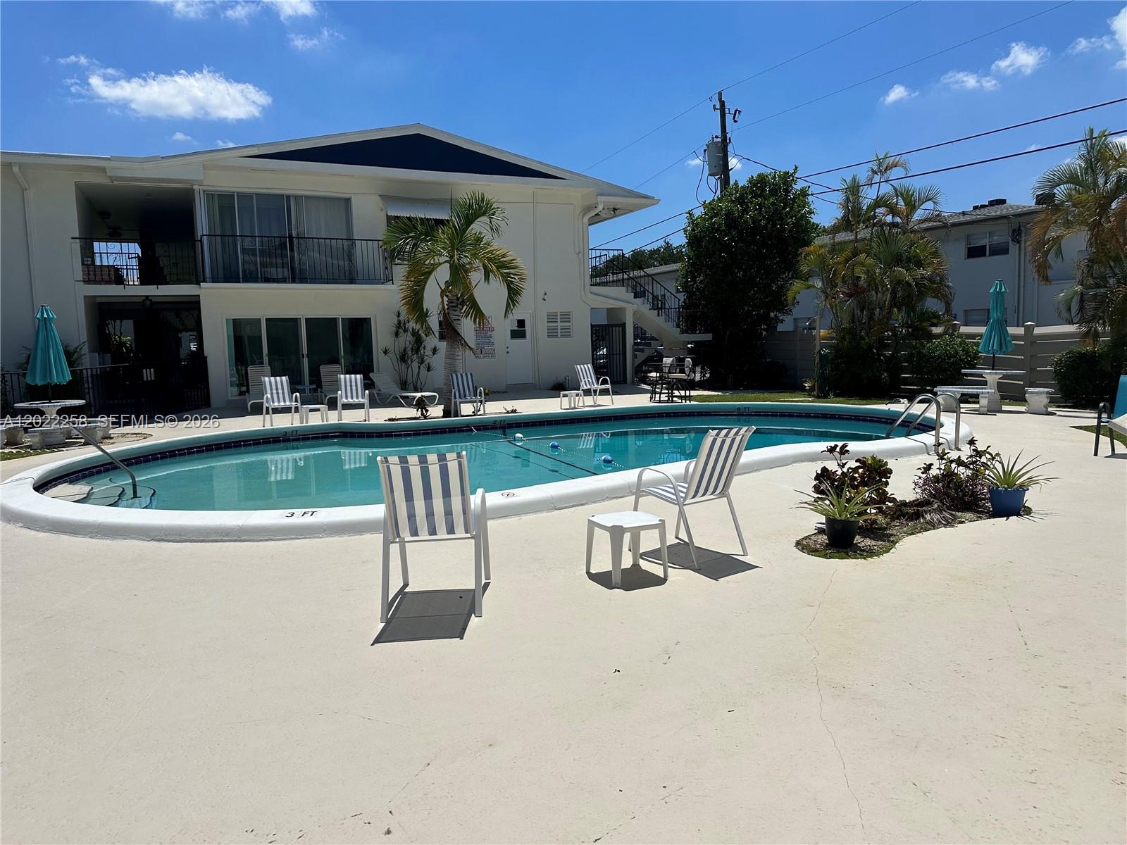 SUBURBANITE SQUARE I CO-O - Residential