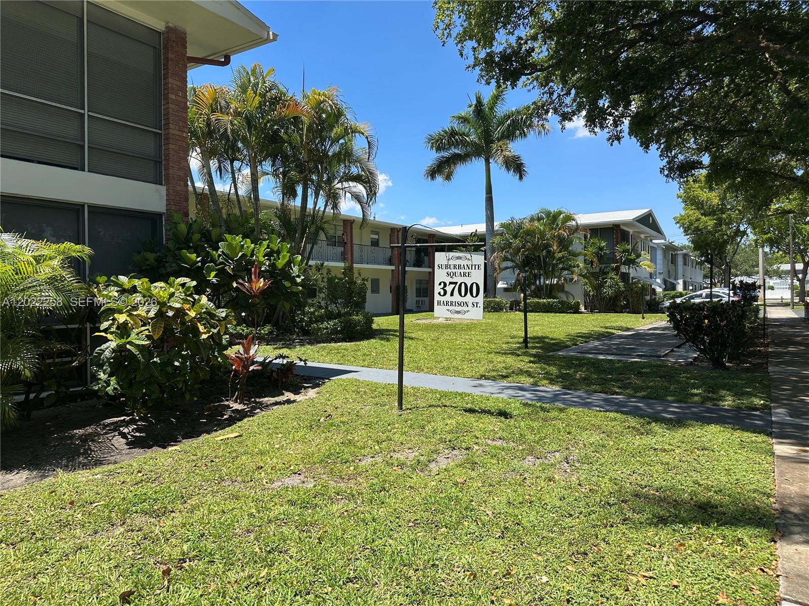 SUBURBANITE SQUARE I CO-O - Residential
