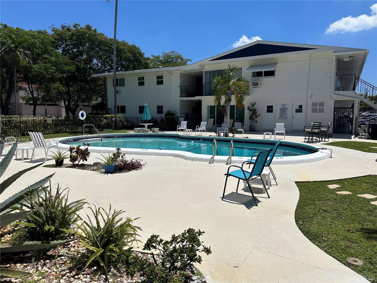 SUBURBANITE SQUARE I CO-O - Residential
