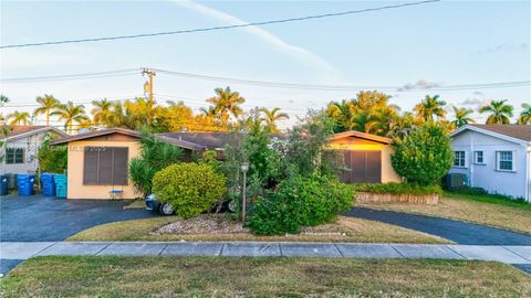 Photo of 20605 NE 19th Ct, Miami, FL 33179 (MLS # A11919558)