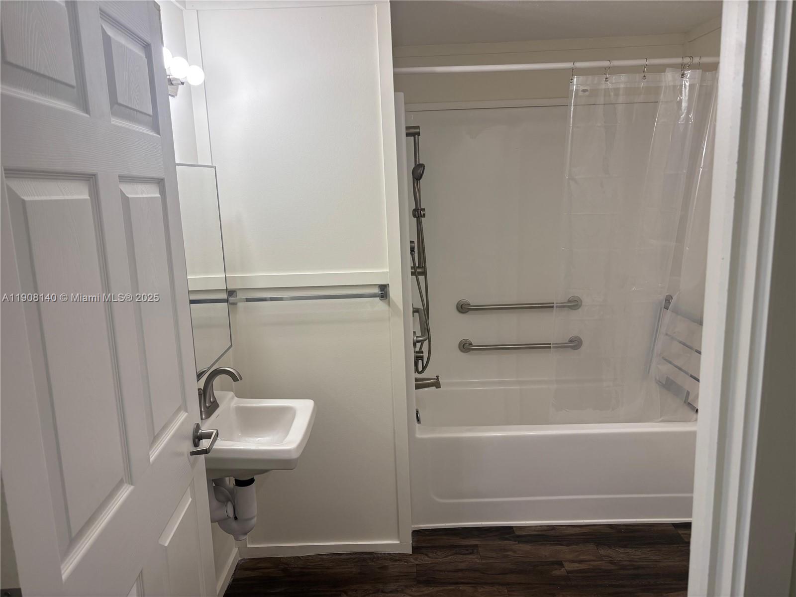 MONTURA RANCH ESTATES - Residential