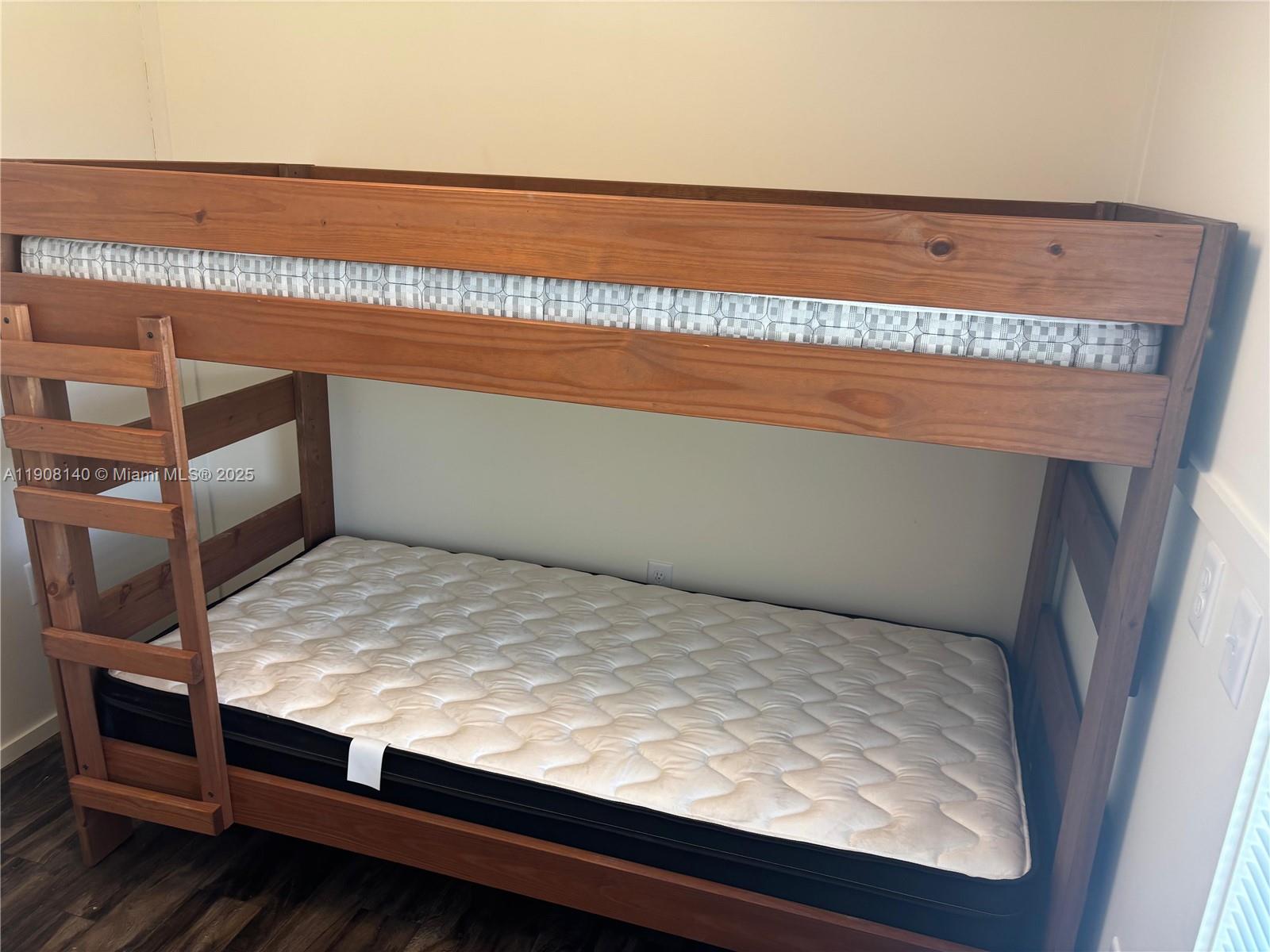 MONTURA RANCH ESTATES - Residential