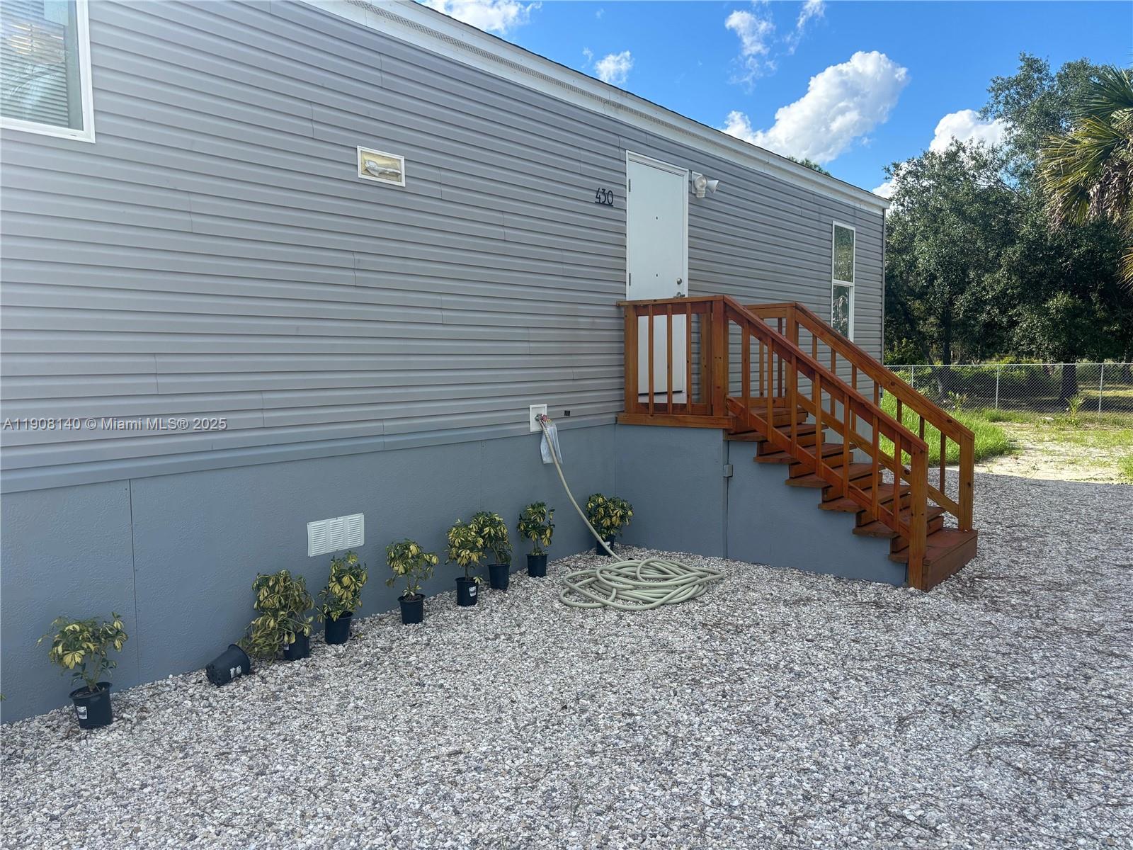 MONTURA RANCH ESTATES - Residential