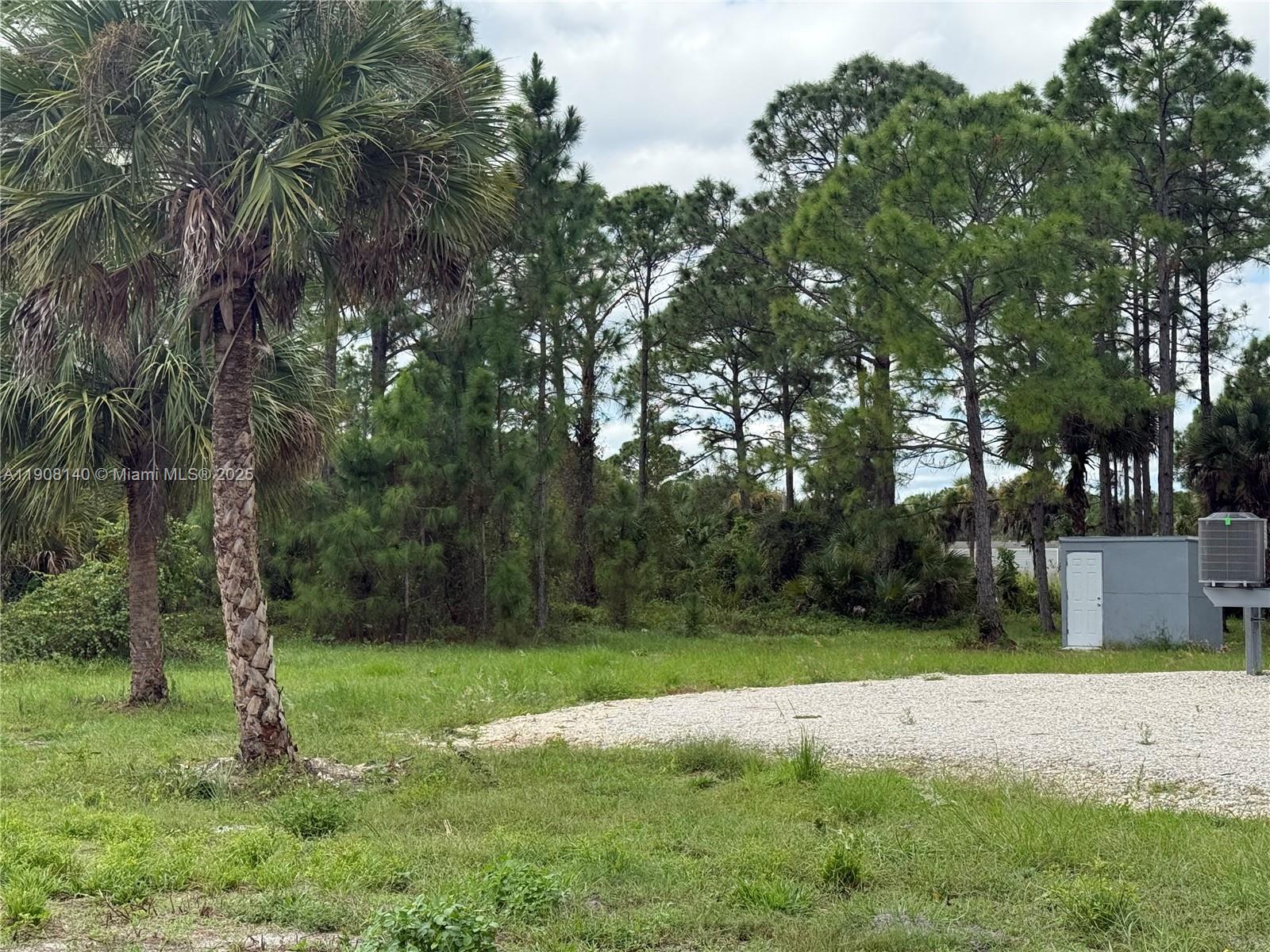 MONTURA RANCH ESTATES - Residential