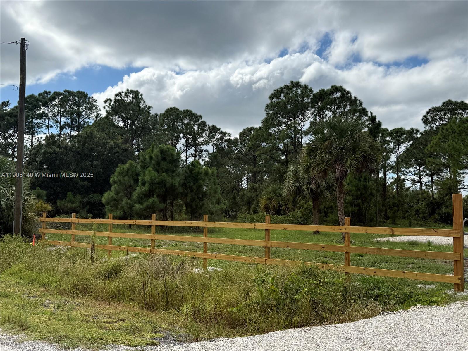 MONTURA RANCH ESTATES - Residential