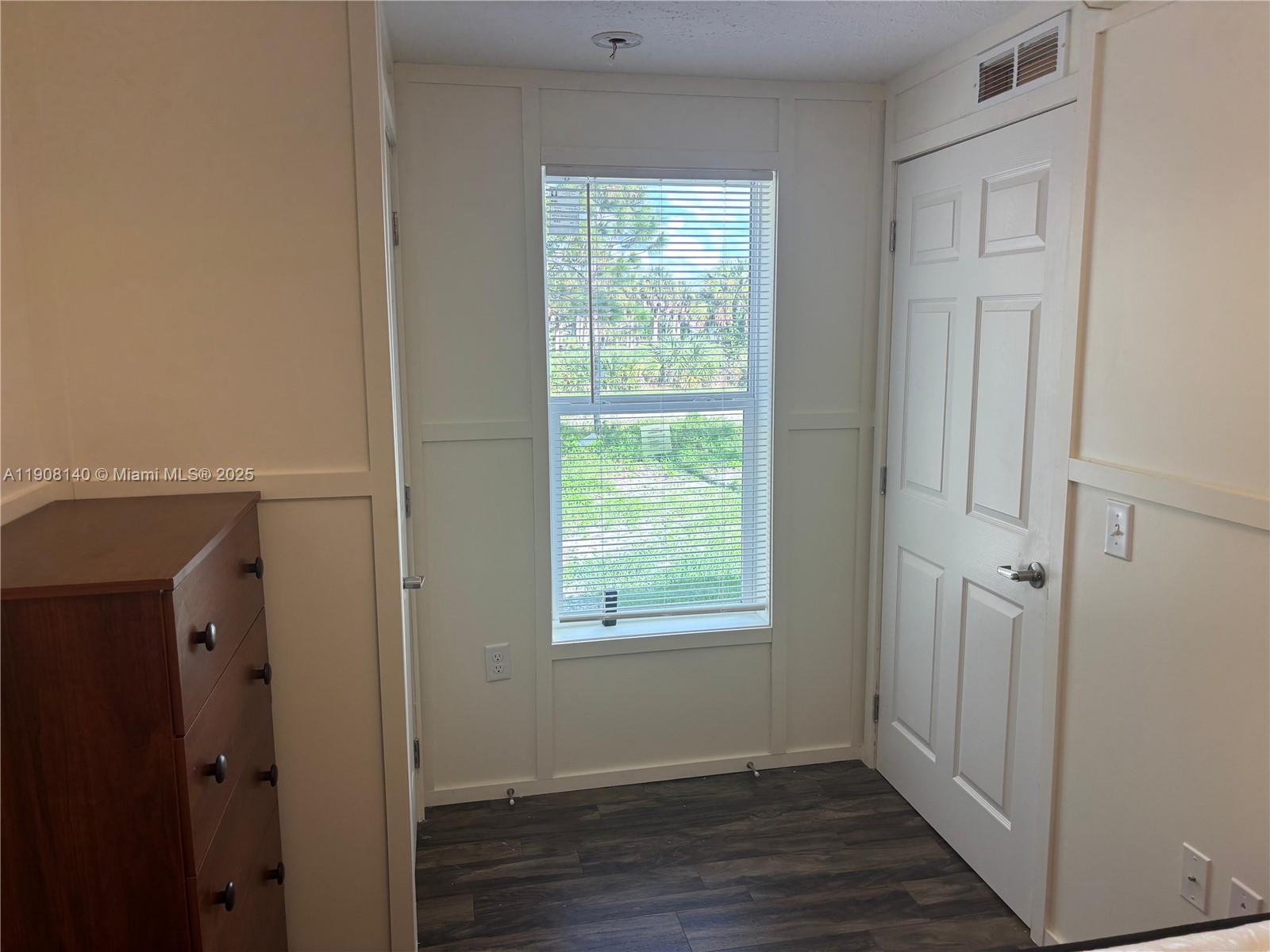 MONTURA RANCH ESTATES - Residential