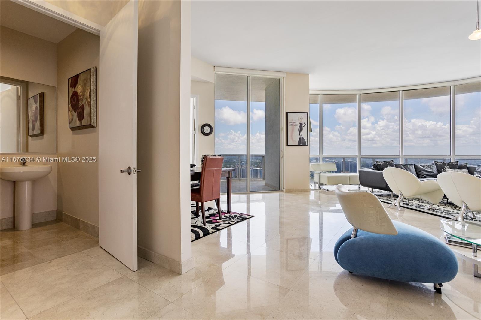 TRUMP PALACE CONDO - Residential