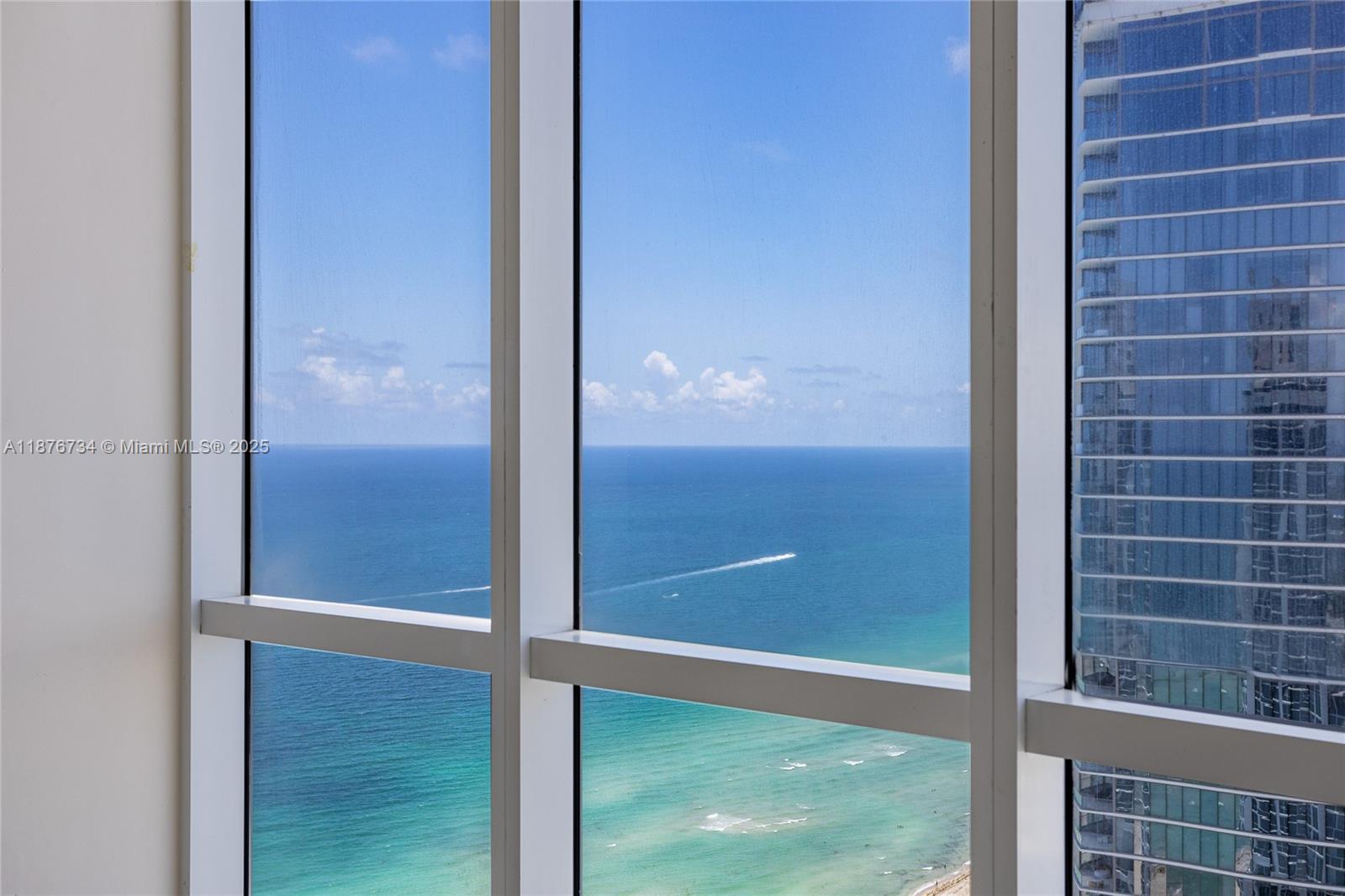 TRUMP PALACE CONDO - Residential