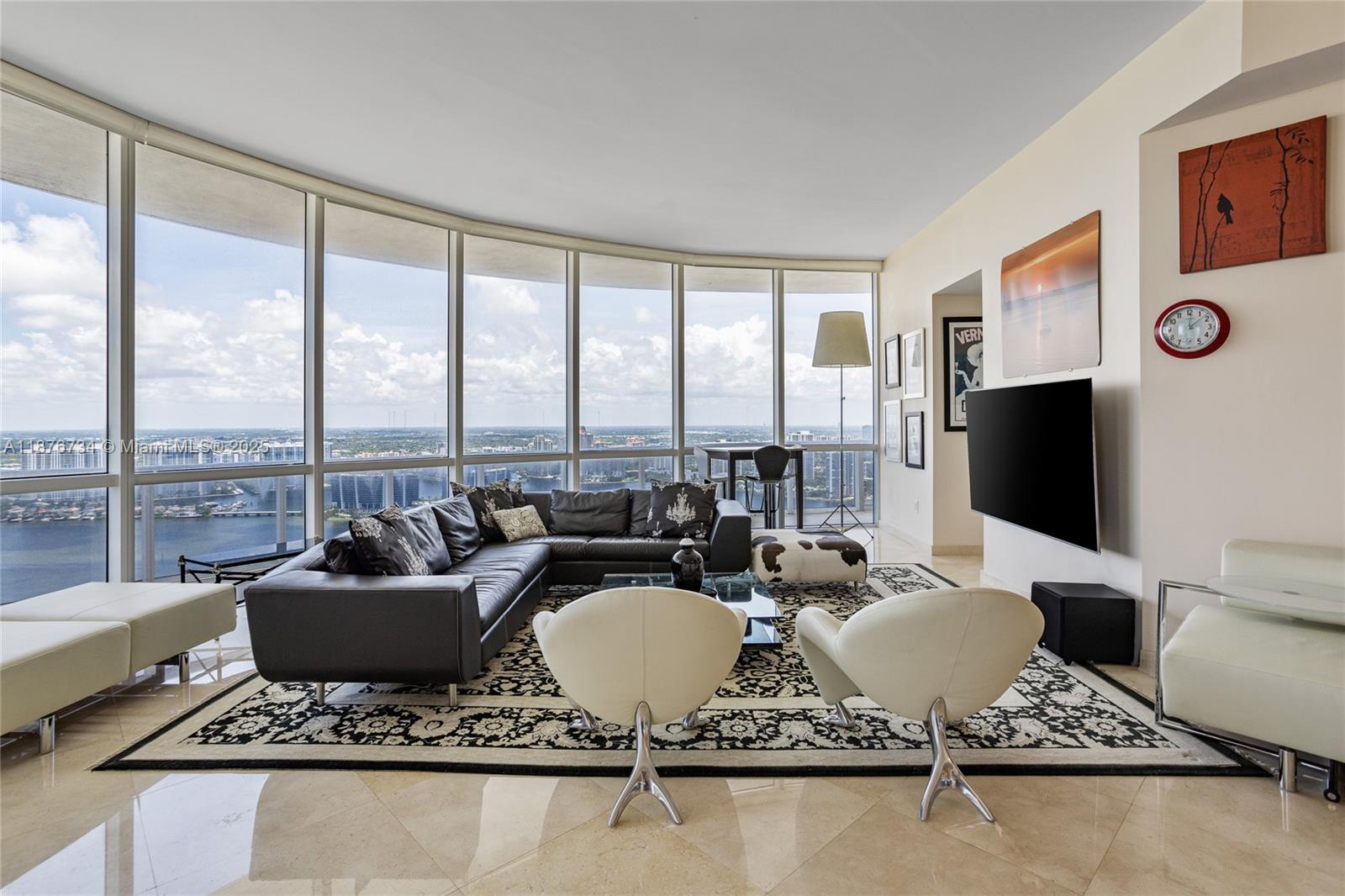 TRUMP PALACE CONDO - Residential