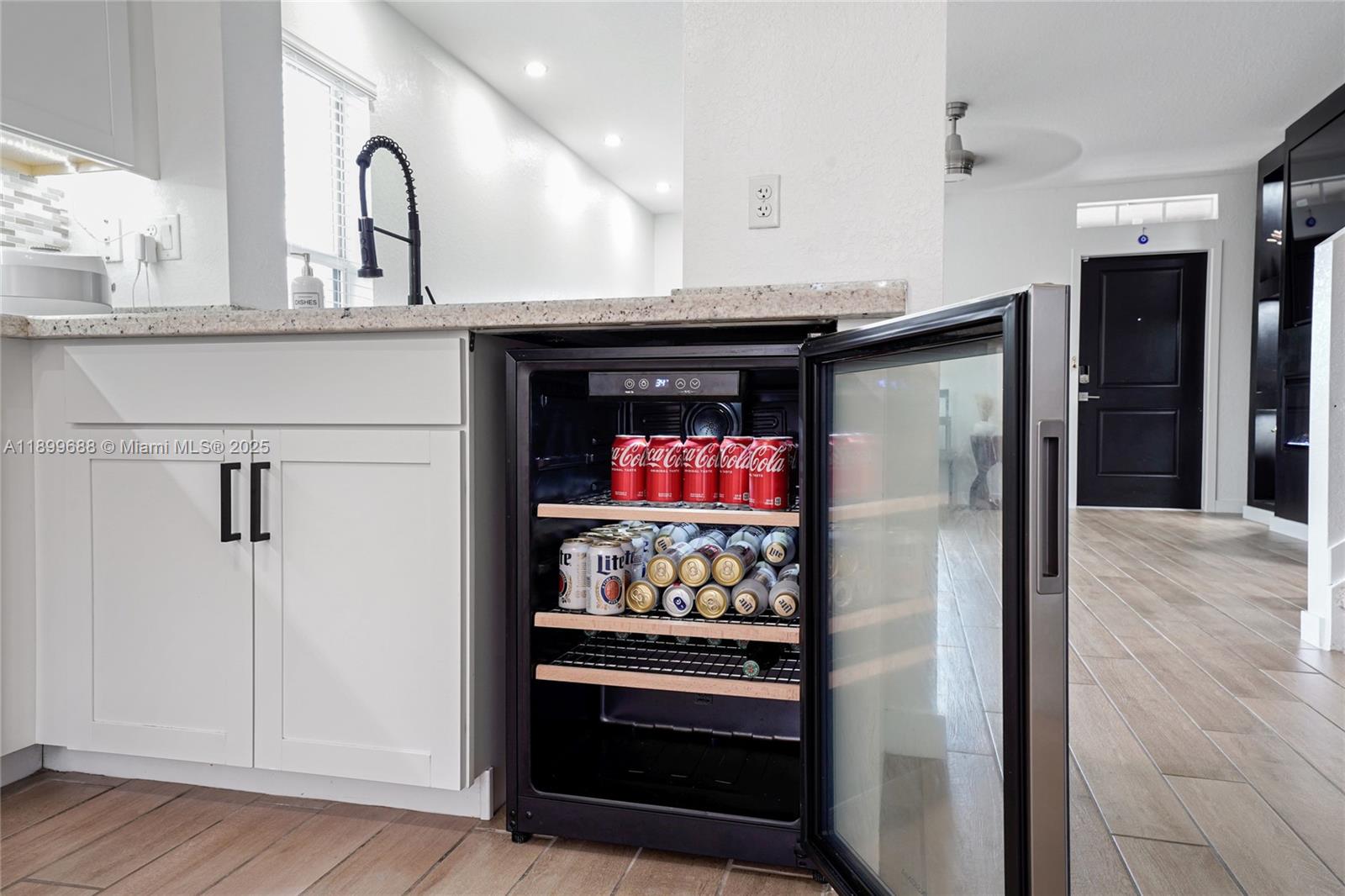 ROYAL HOMES WEST - Residential