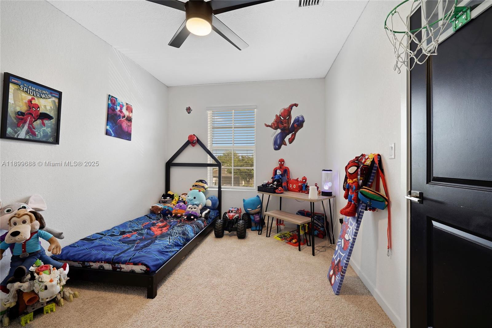 ROYAL HOMES WEST - Residential