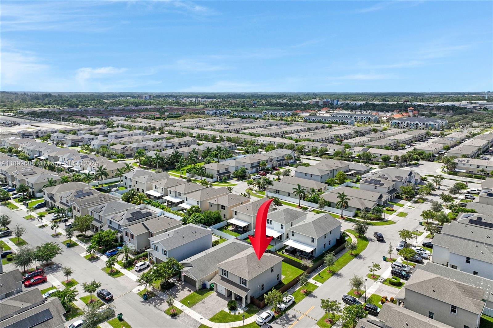 ROYAL HOMES WEST - Residential