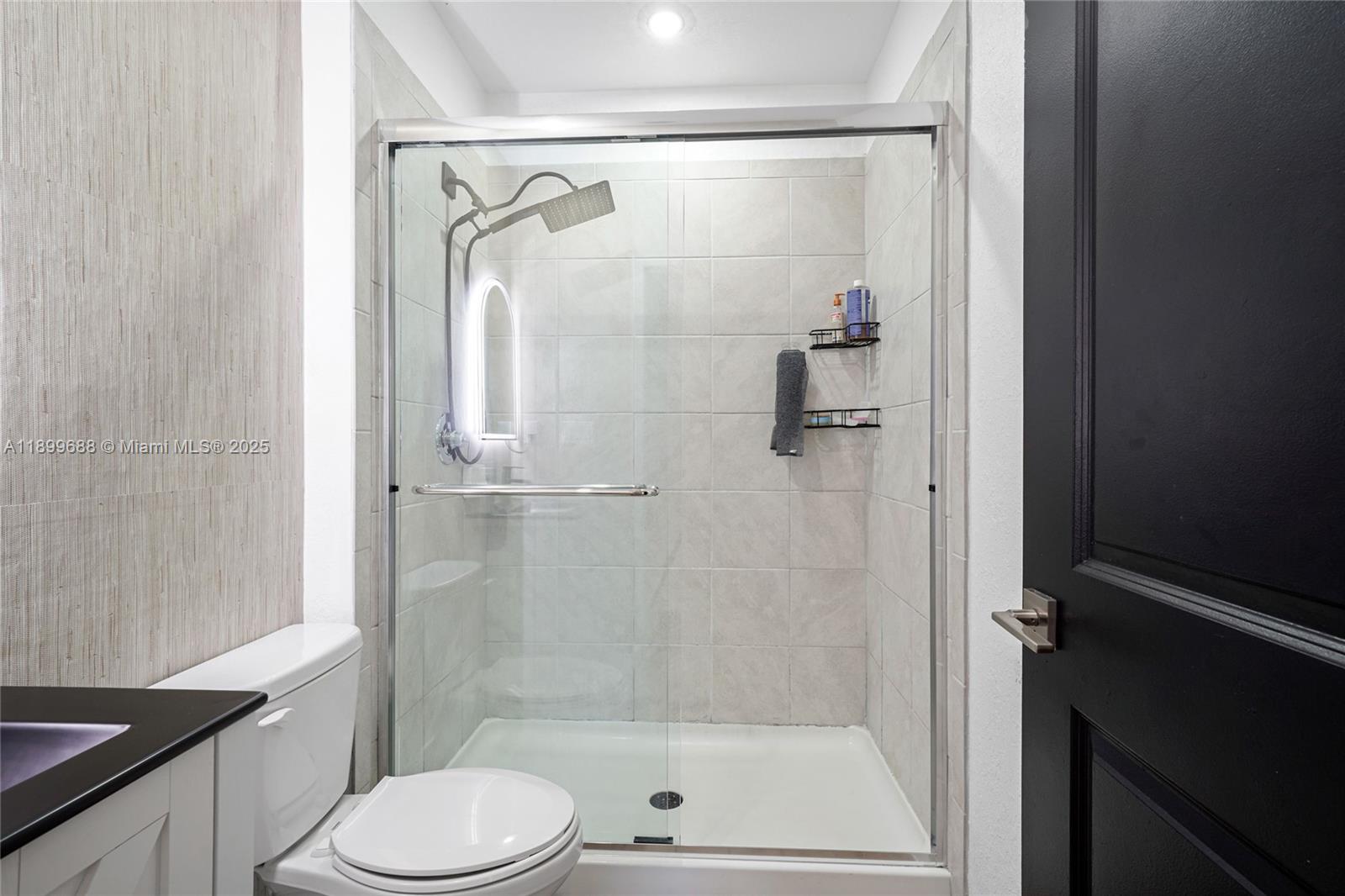 ROYAL HOMES WEST - Residential