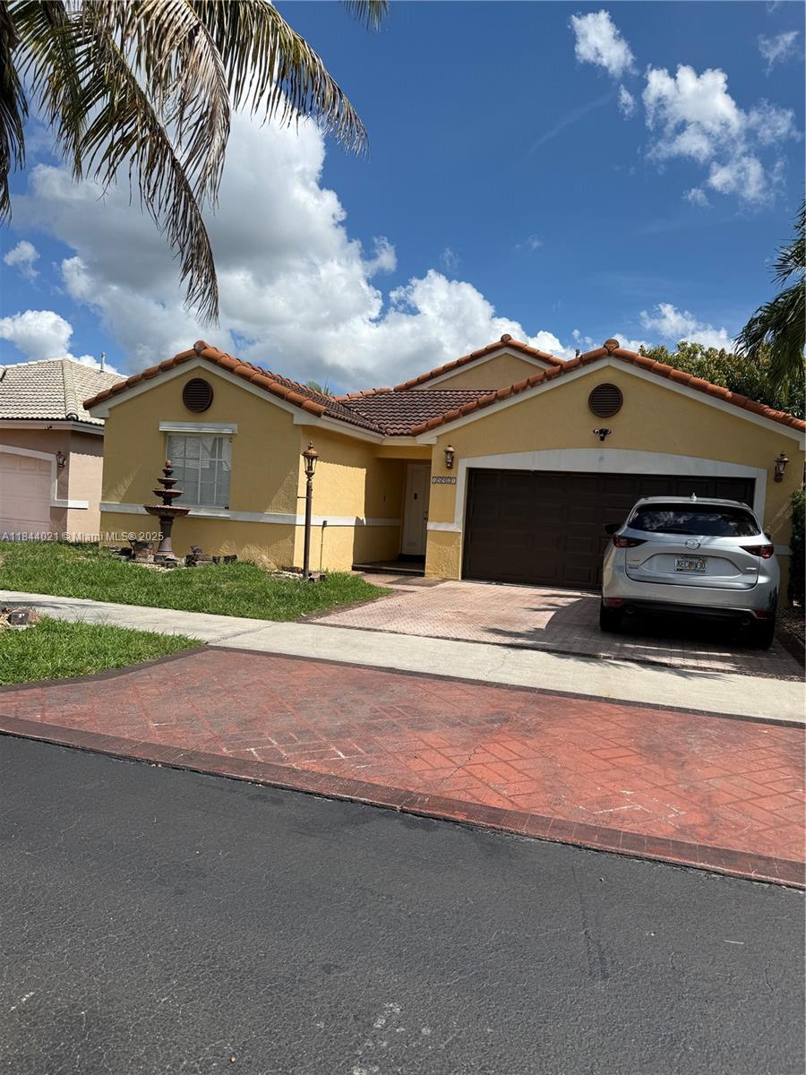15921 SW 82nd ST