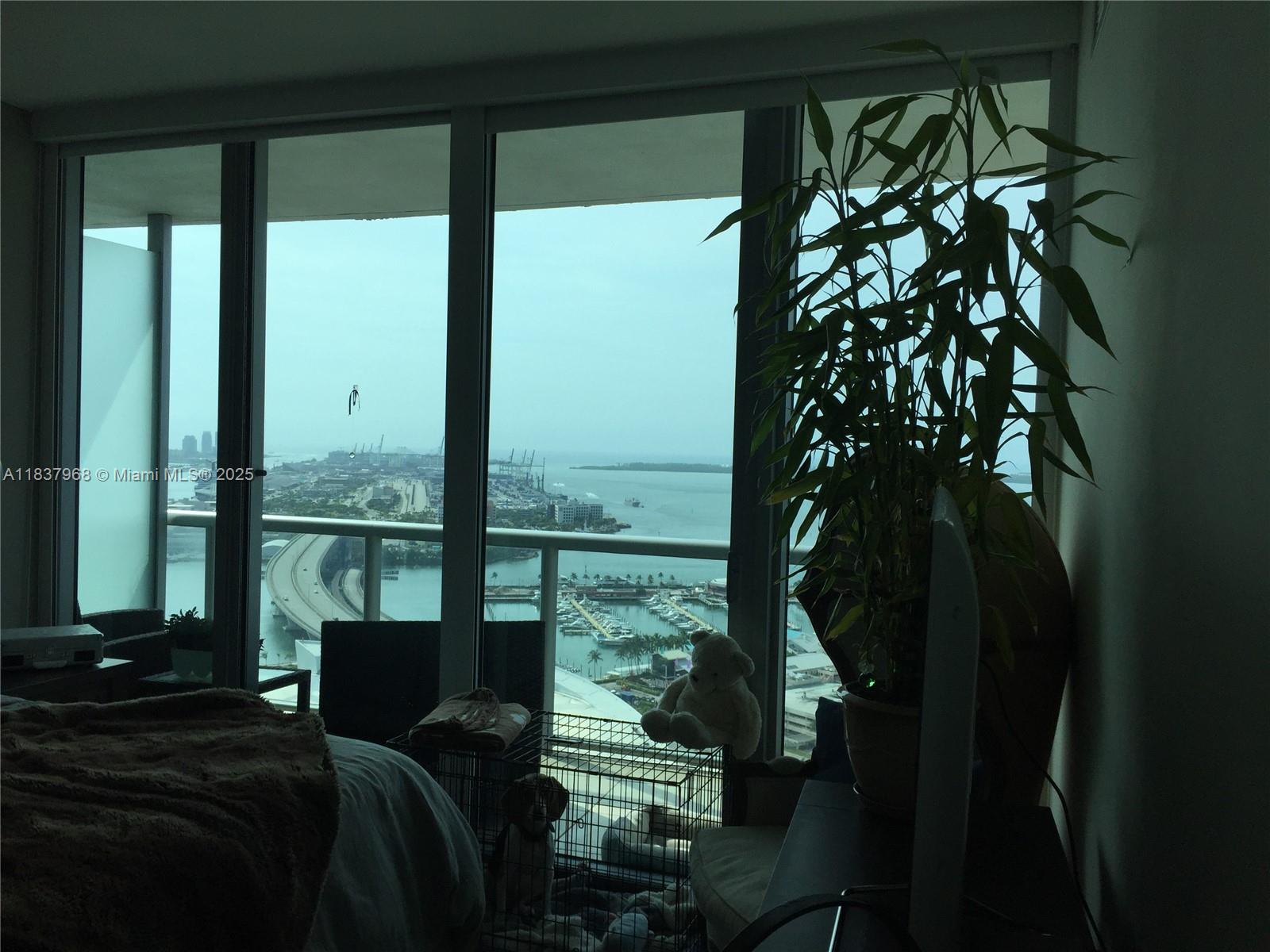888 Biscayne Blvd 3403