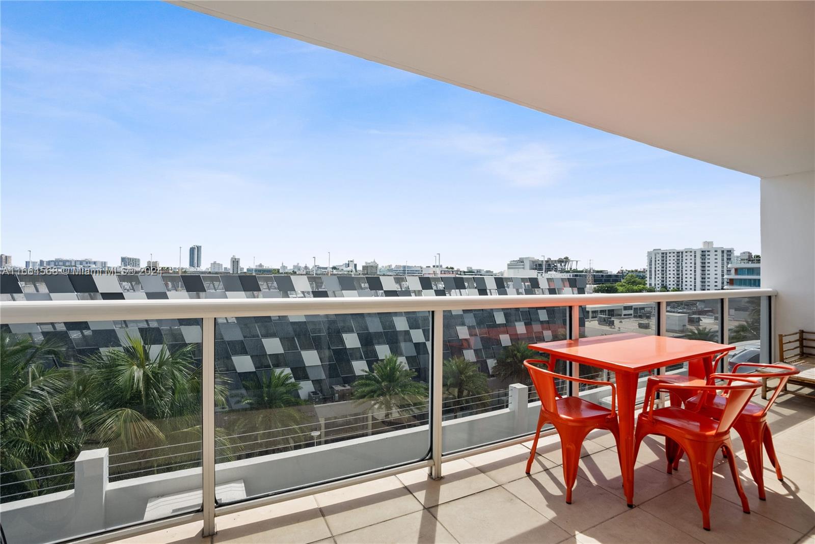 SUNSET HARBOUR SOUTH COND - Residential Lease
