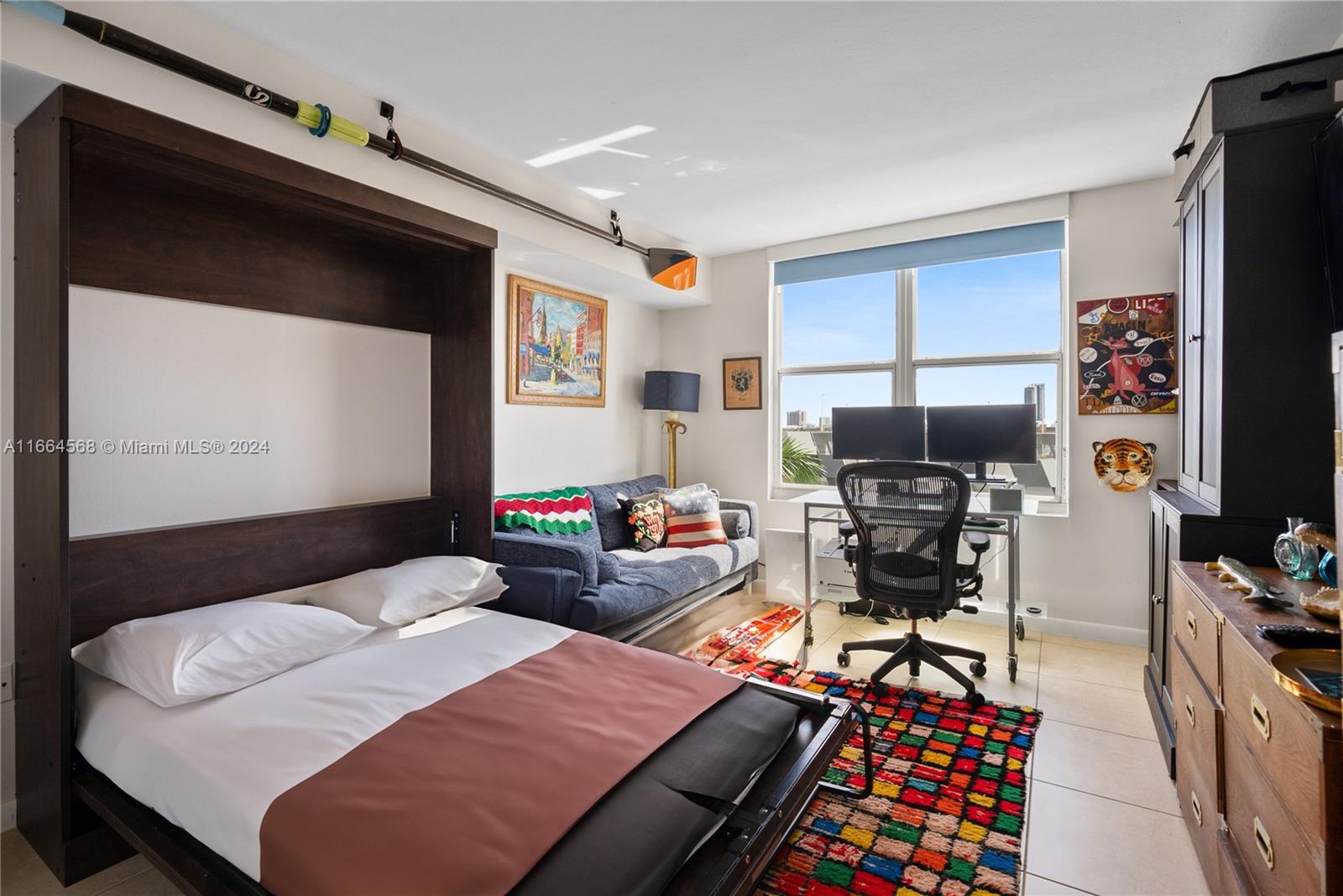SUNSET HARBOUR SOUTH COND - Residential Lease