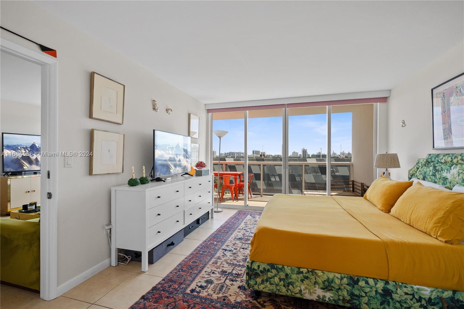 SUNSET HARBOUR SOUTH COND - Residential Lease