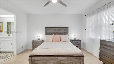 Photo of 100 SW 130th Ter #204C, Pembroke Pines, FL 33027 (MLS # A11996227)