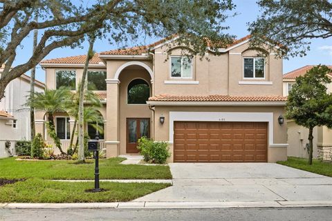 Photo of 4195 Palmetto Trl, Weston, FL 33331 (MLS # A11889124)
