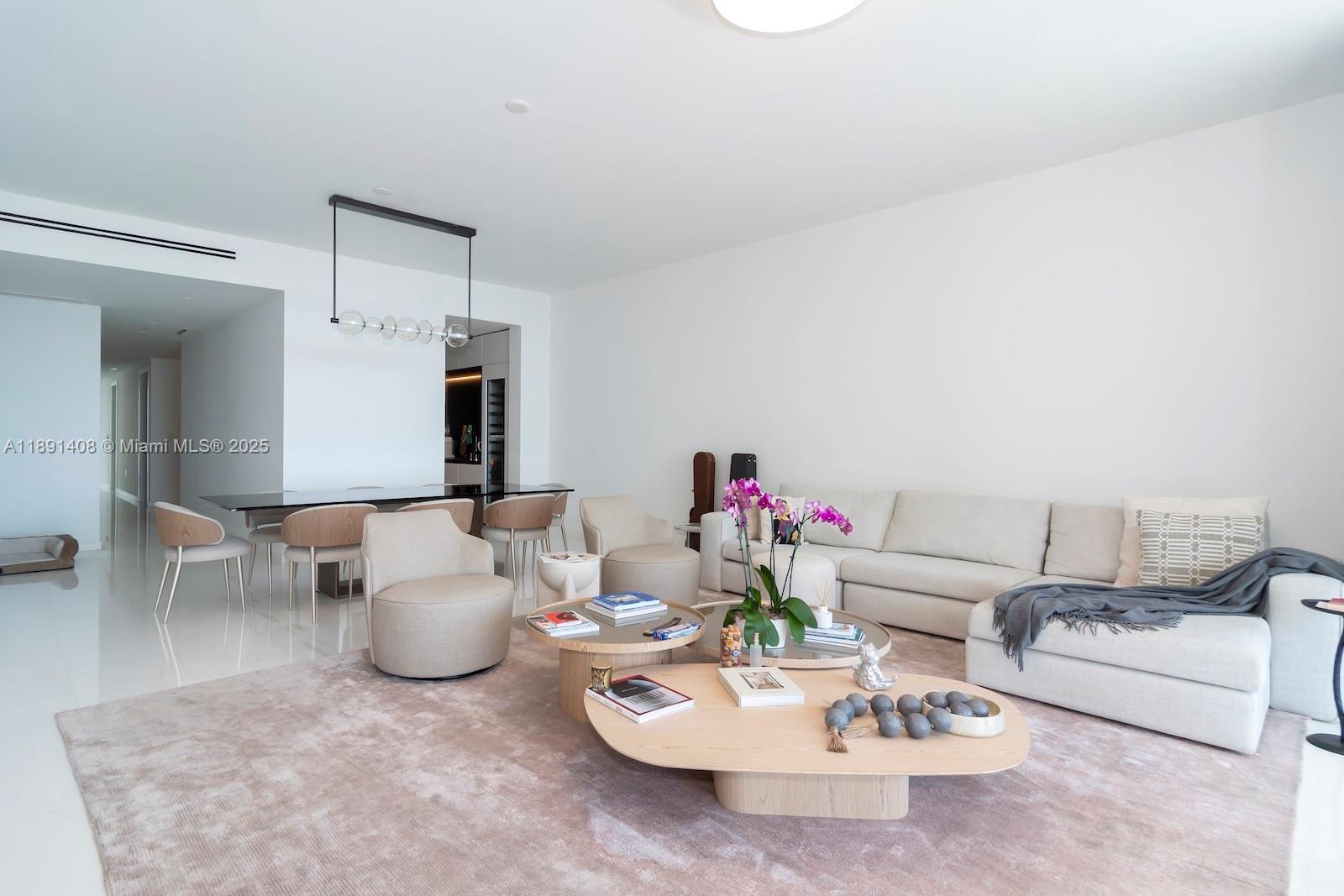 ASTON MARTIN RESIDENCES - Residential Lease