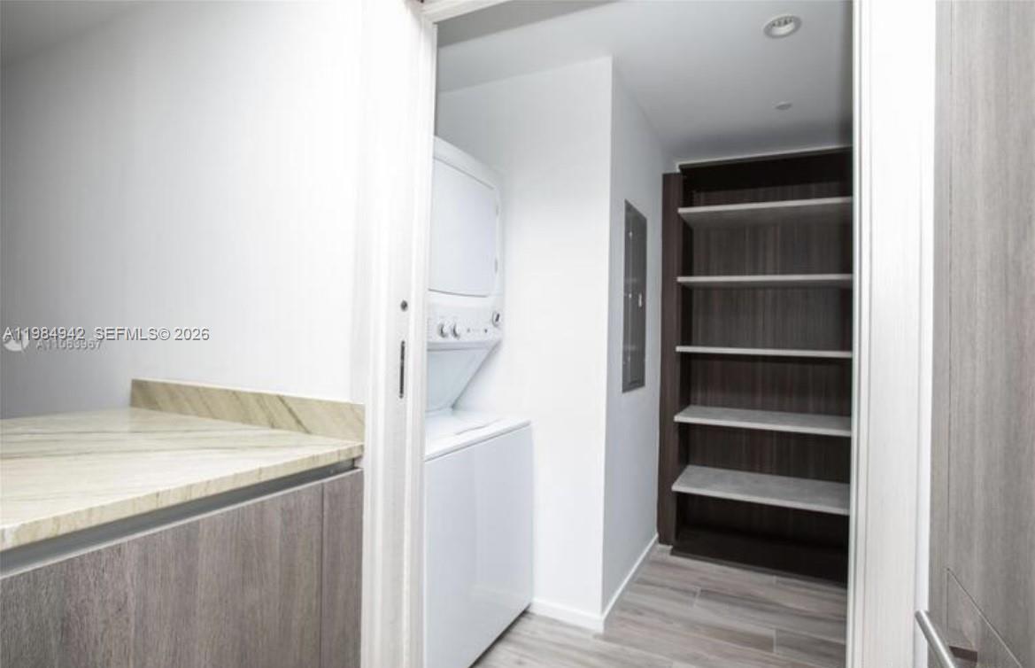 801 SMA RESIDENCES CONDO - Residential Lease