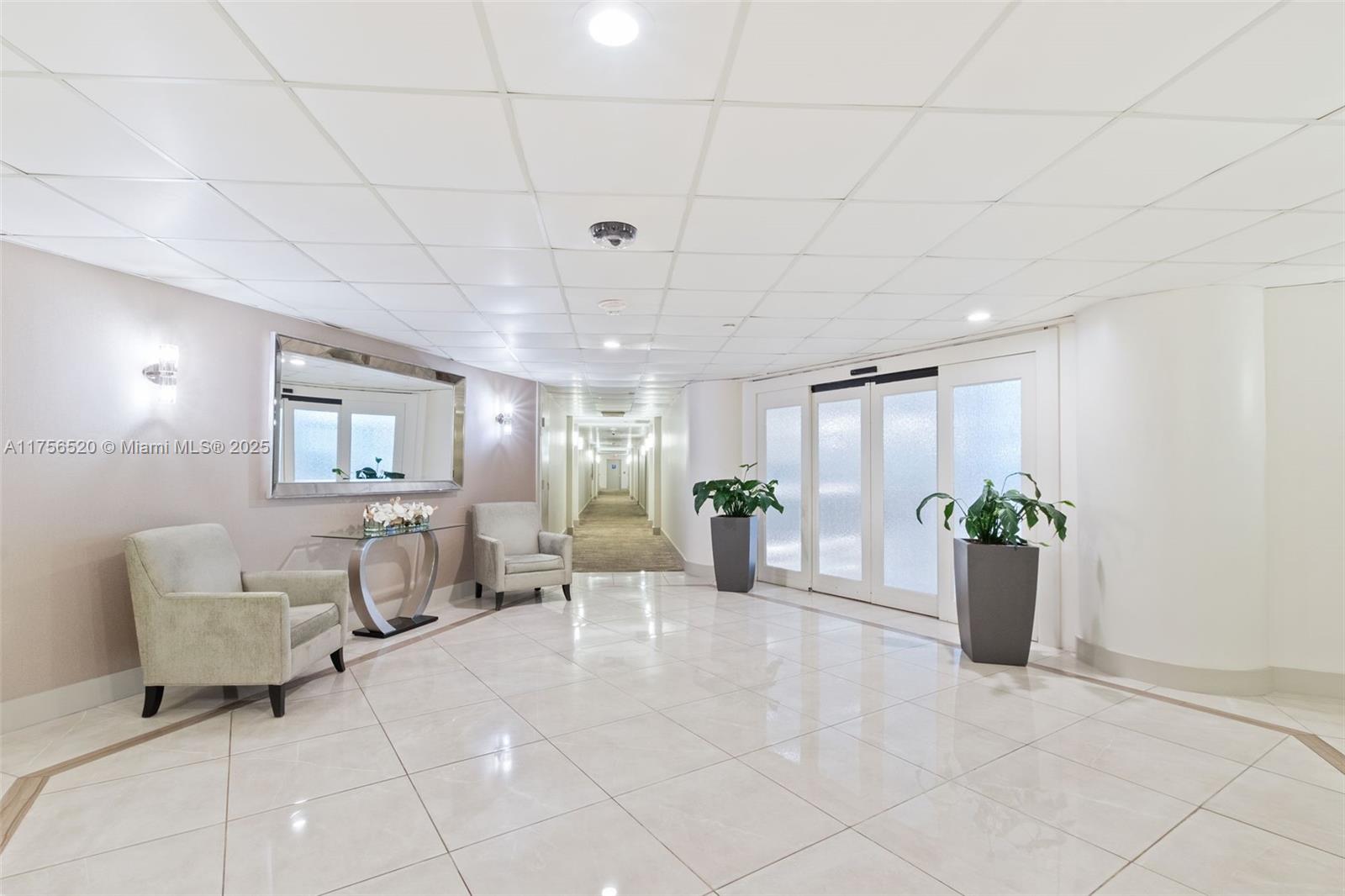 MYSTIC POINTE CONDO NO TW - Residential