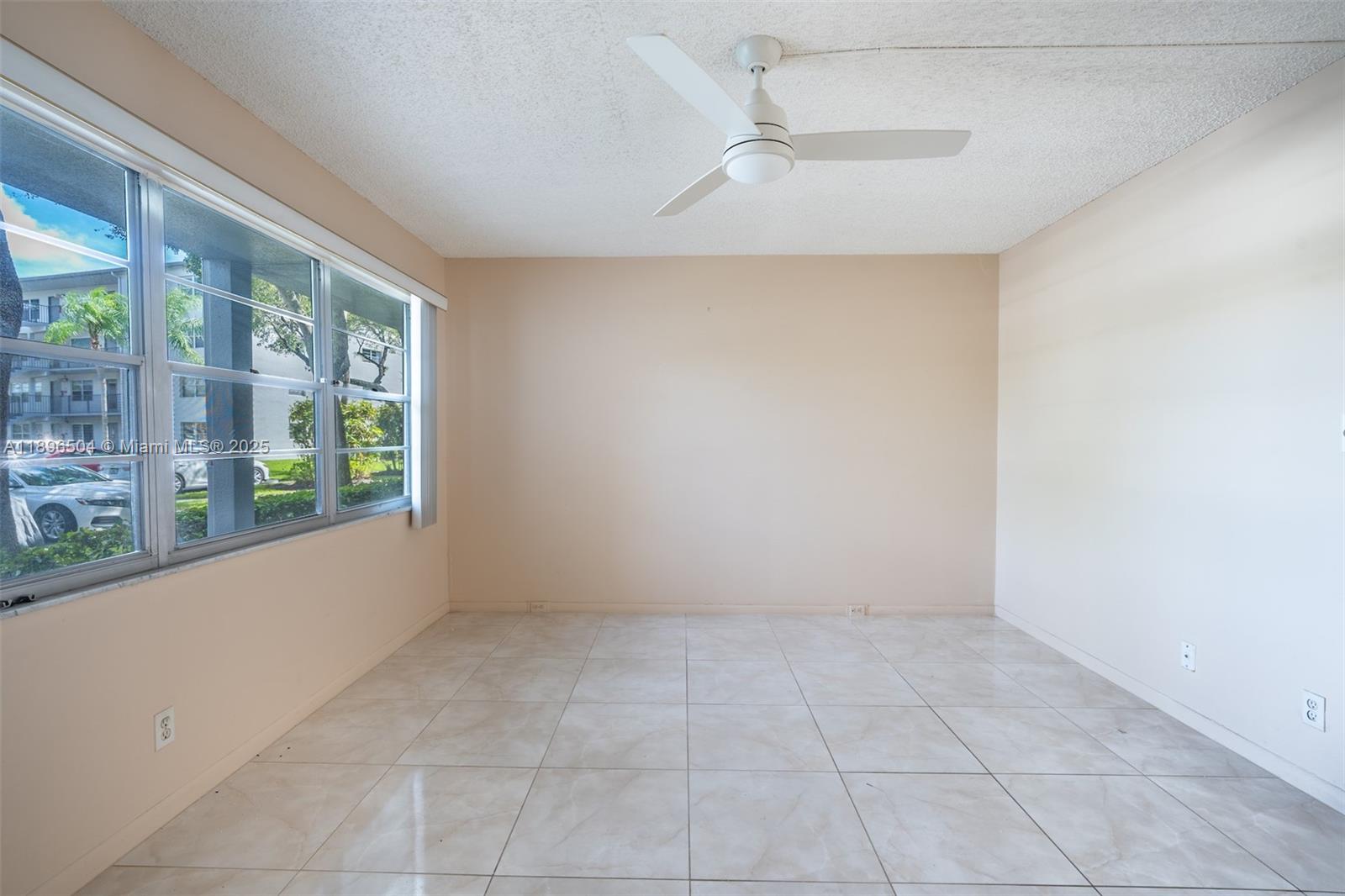 NEW HAMPTON - Residential Lease