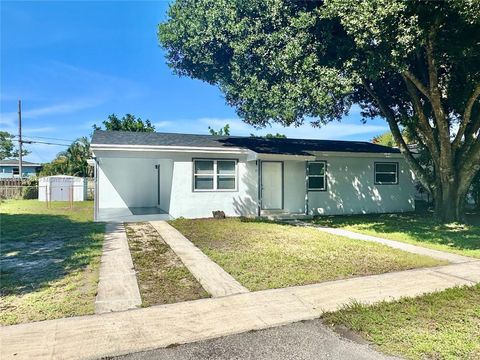 Photo of 1130 SW 47th Ave, Plantation, FL 33317 (MLS # A11841365)