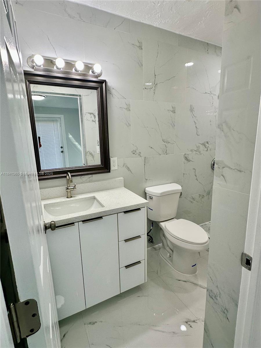 HAPPY DALE - Residential