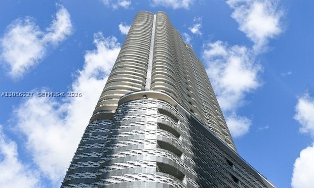 1000 Brickell Plaza 2301