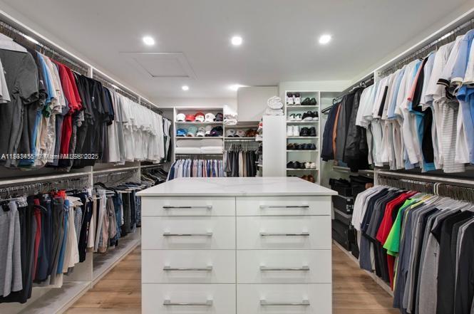 MIAMI SHORES SEC 4 AMD PL - Residential Lease