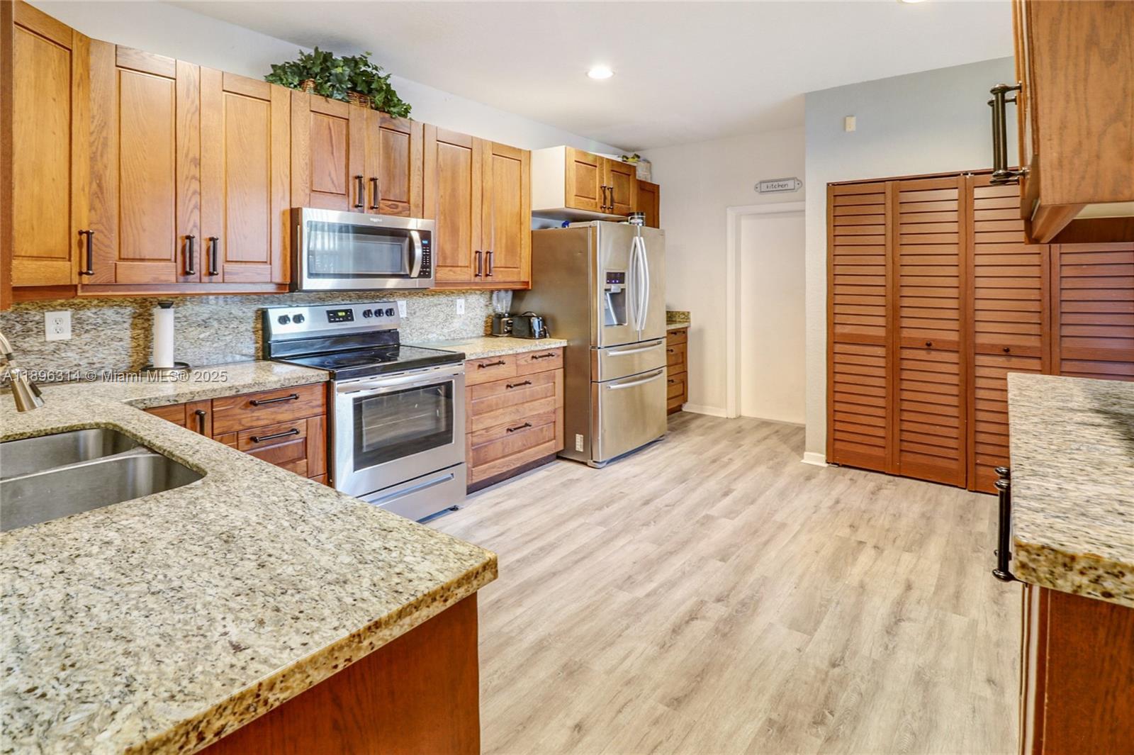 SECTOR 2 BOUNDARY PLAT - Residential Lease