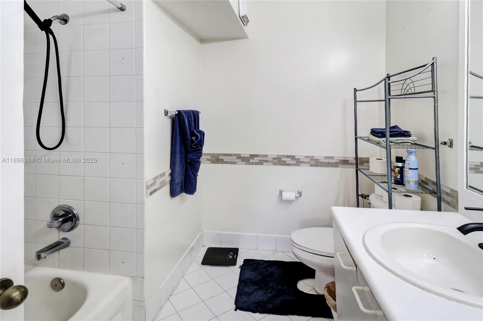 SECTOR 2 BOUNDARY PLAT - Residential Lease