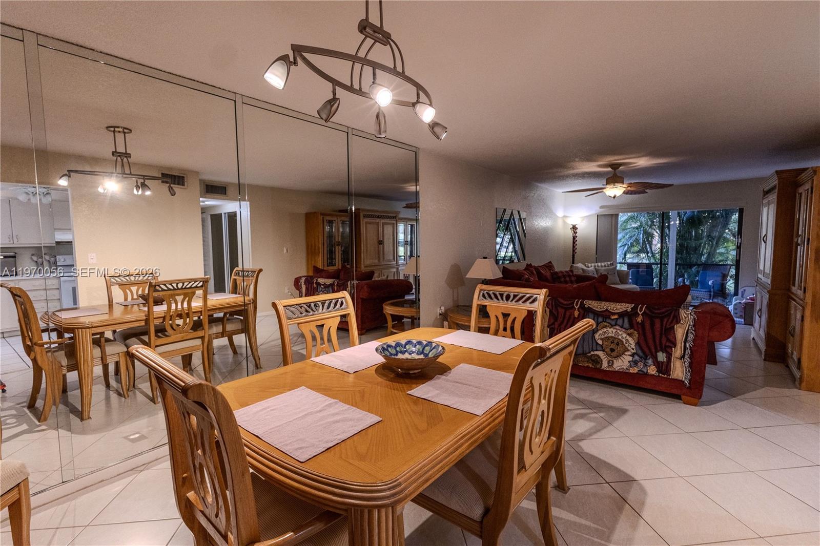 JACARANDA VILLAS NO 2 CON - Residential