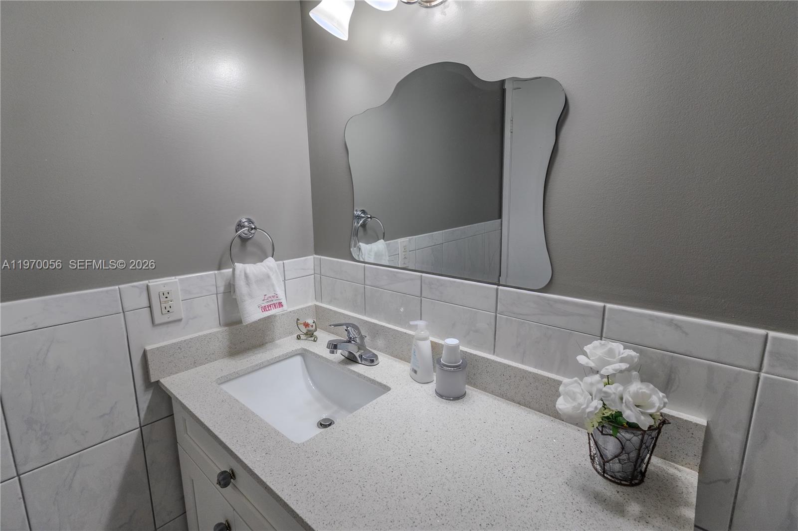 JACARANDA VILLAS NO 2 CON - Residential