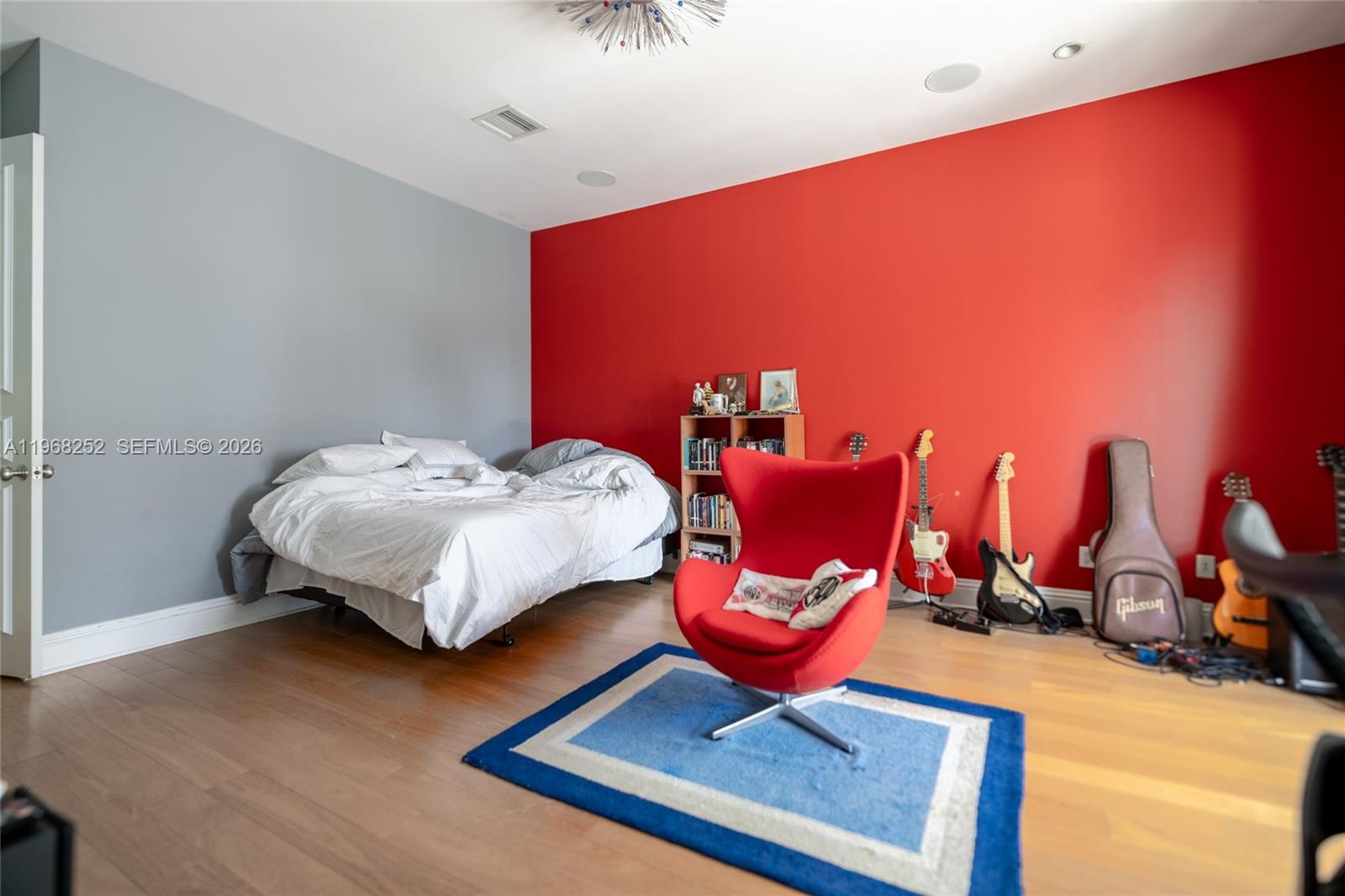 GABLES BY THE SEA - Residential