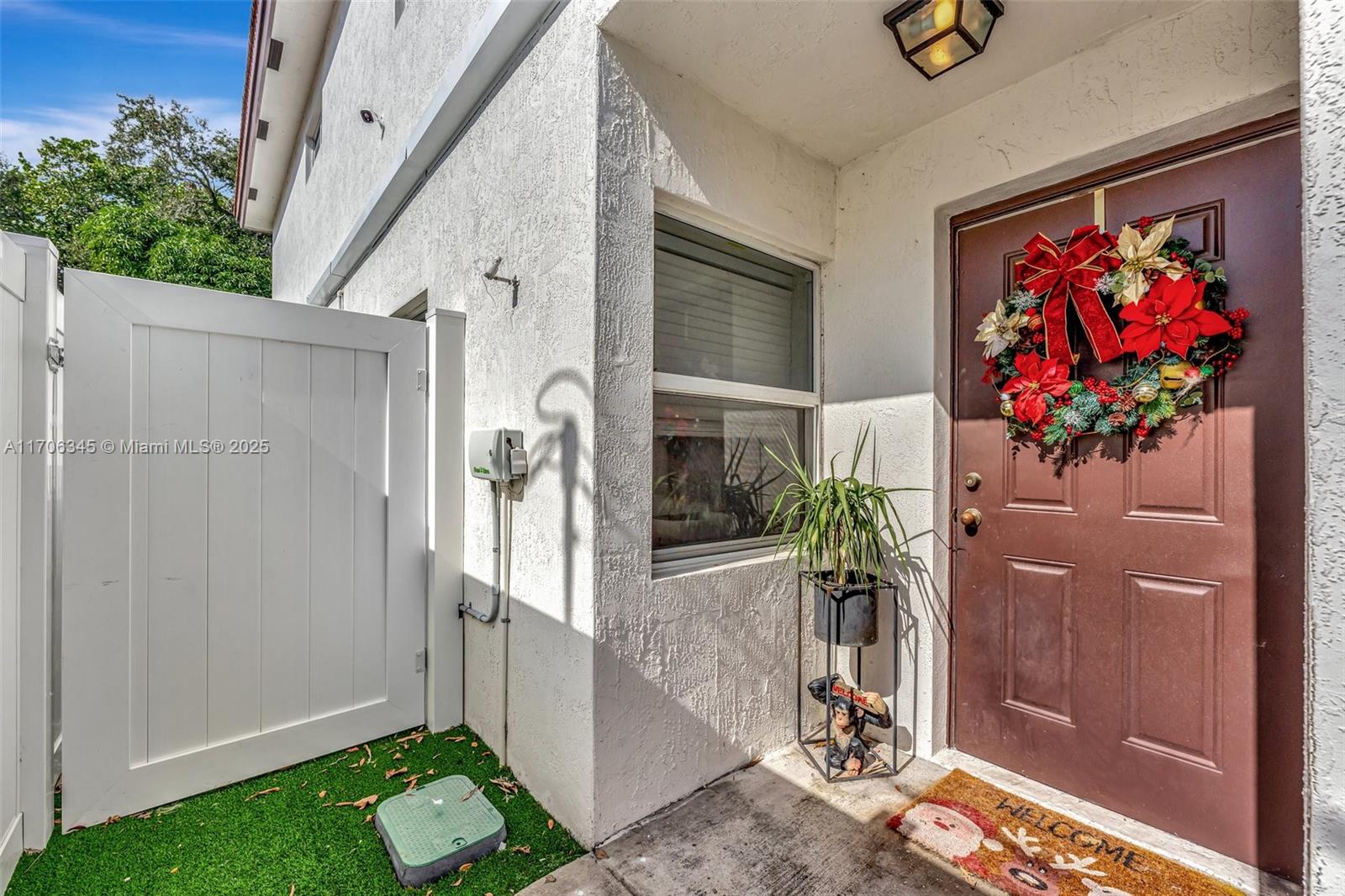 417 NW 9th Ave