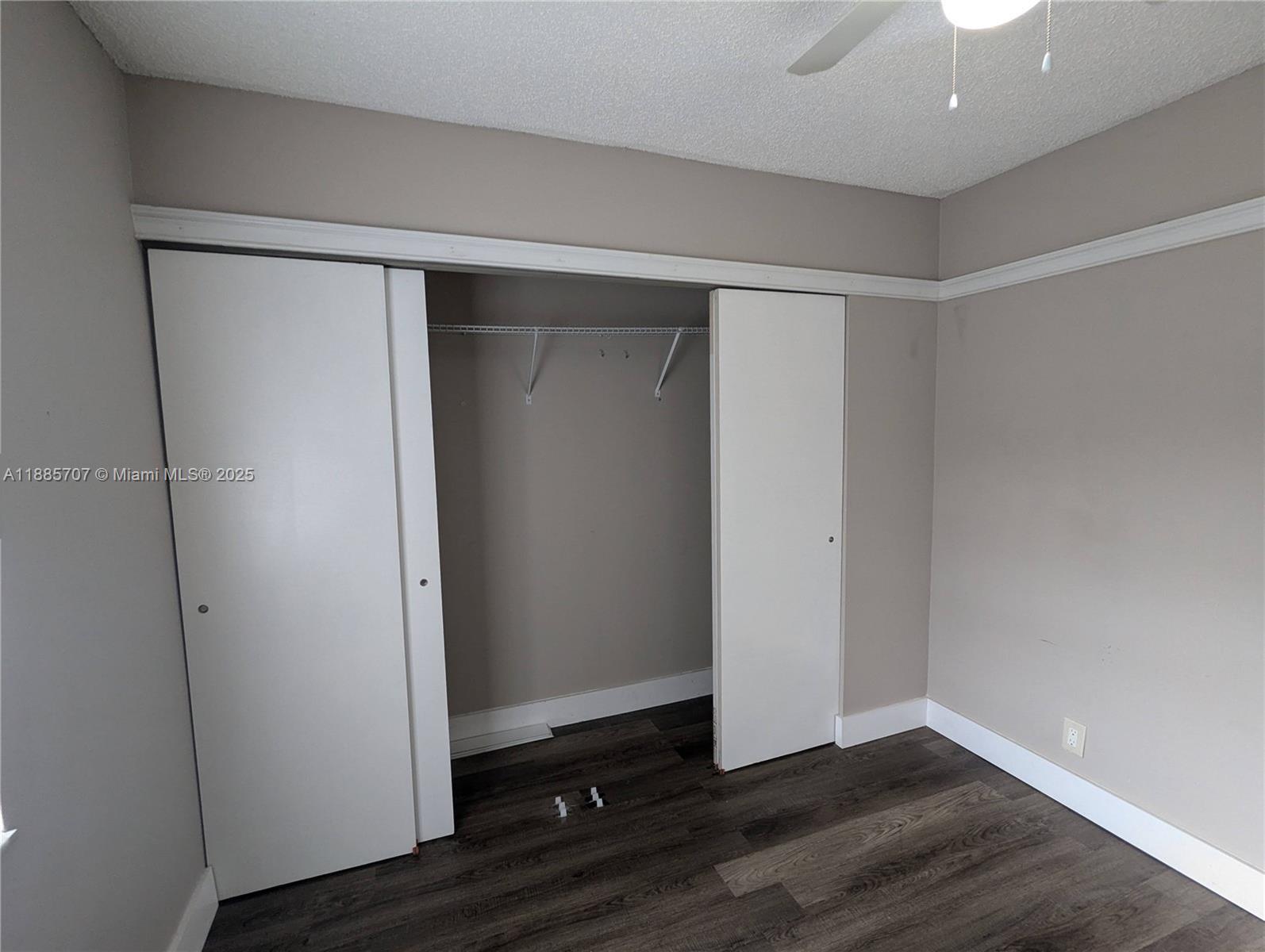 LAKEWOOD VILLAGE OF CORAL - Residential Lease