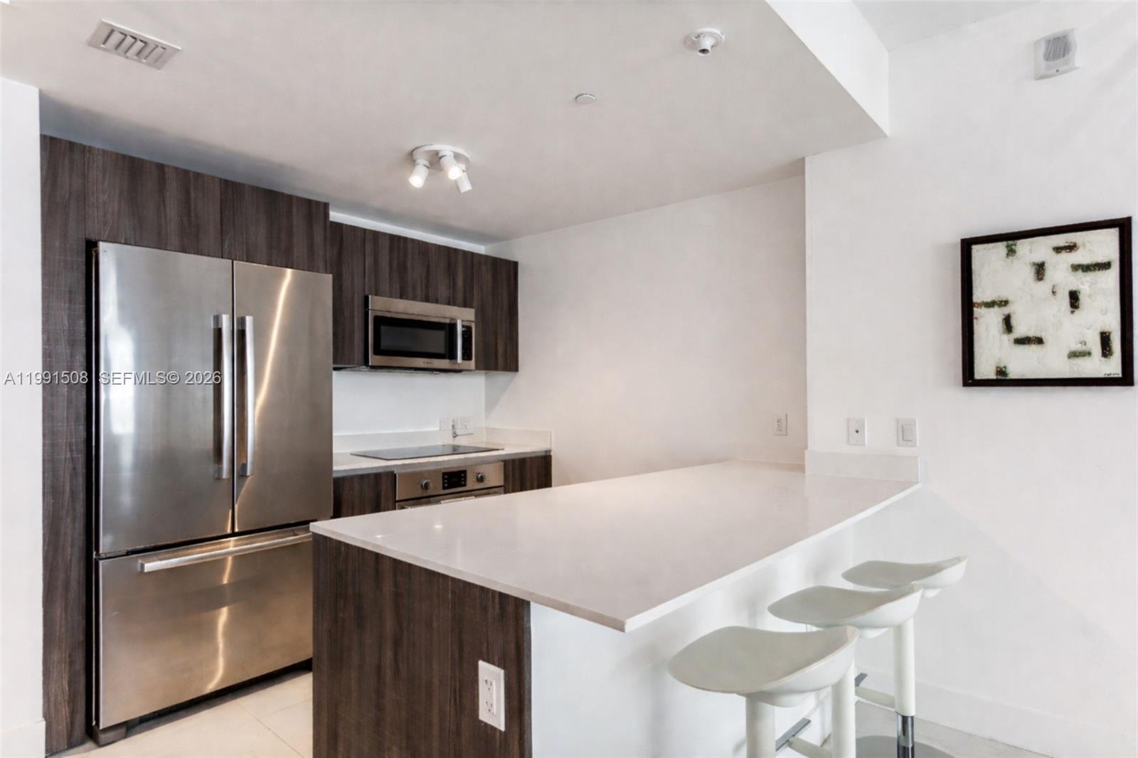 ARIA ON THE BAY CONDO - Residential