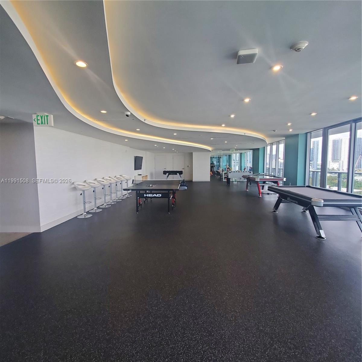 ARIA ON THE BAY CONDO - Residential