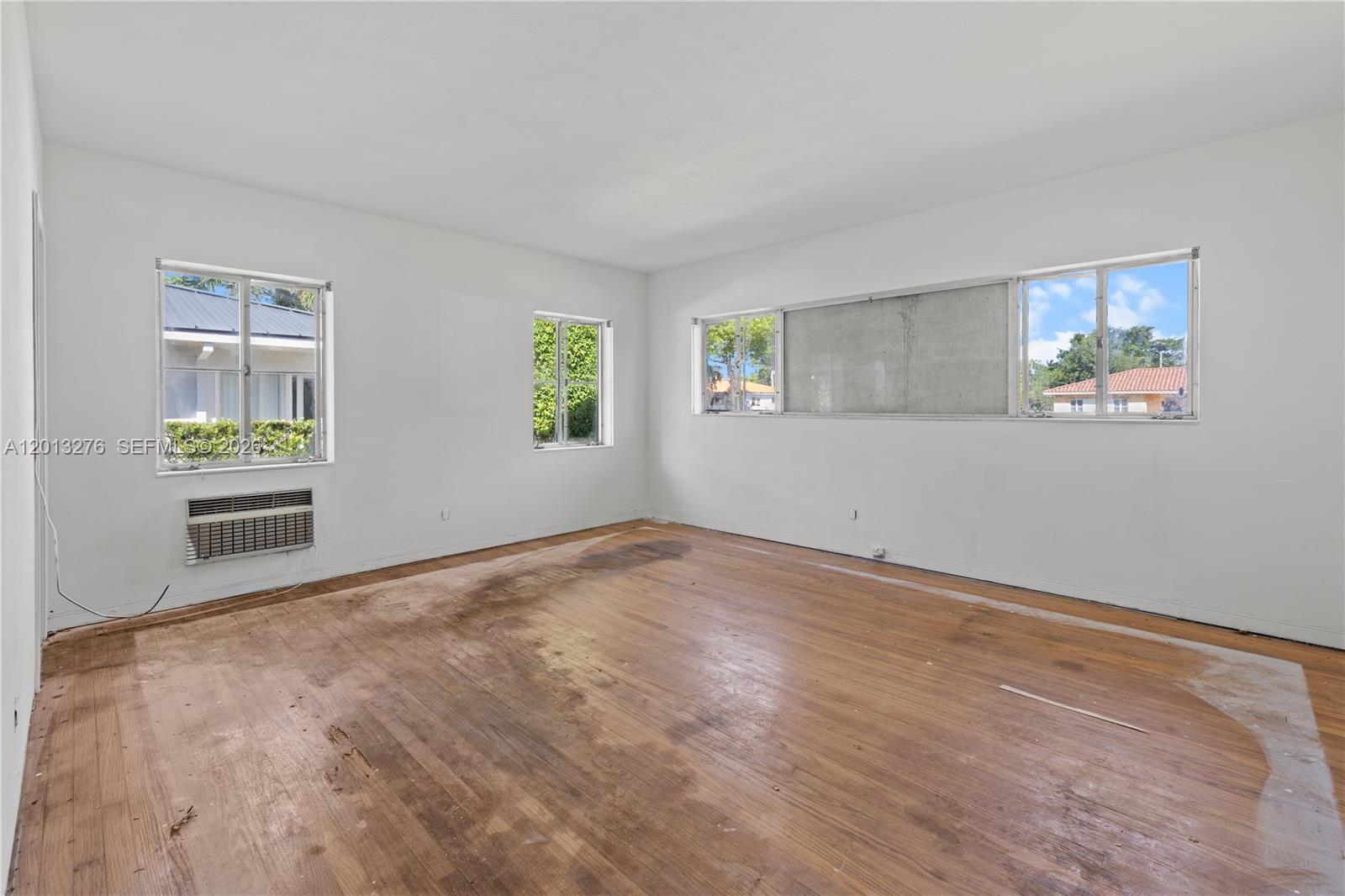 MIAMI SHORES SEC 4 AMD PL - Residential