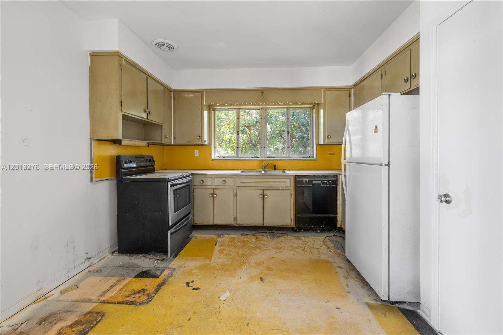 MIAMI SHORES SEC 4 AMD PL - Residential