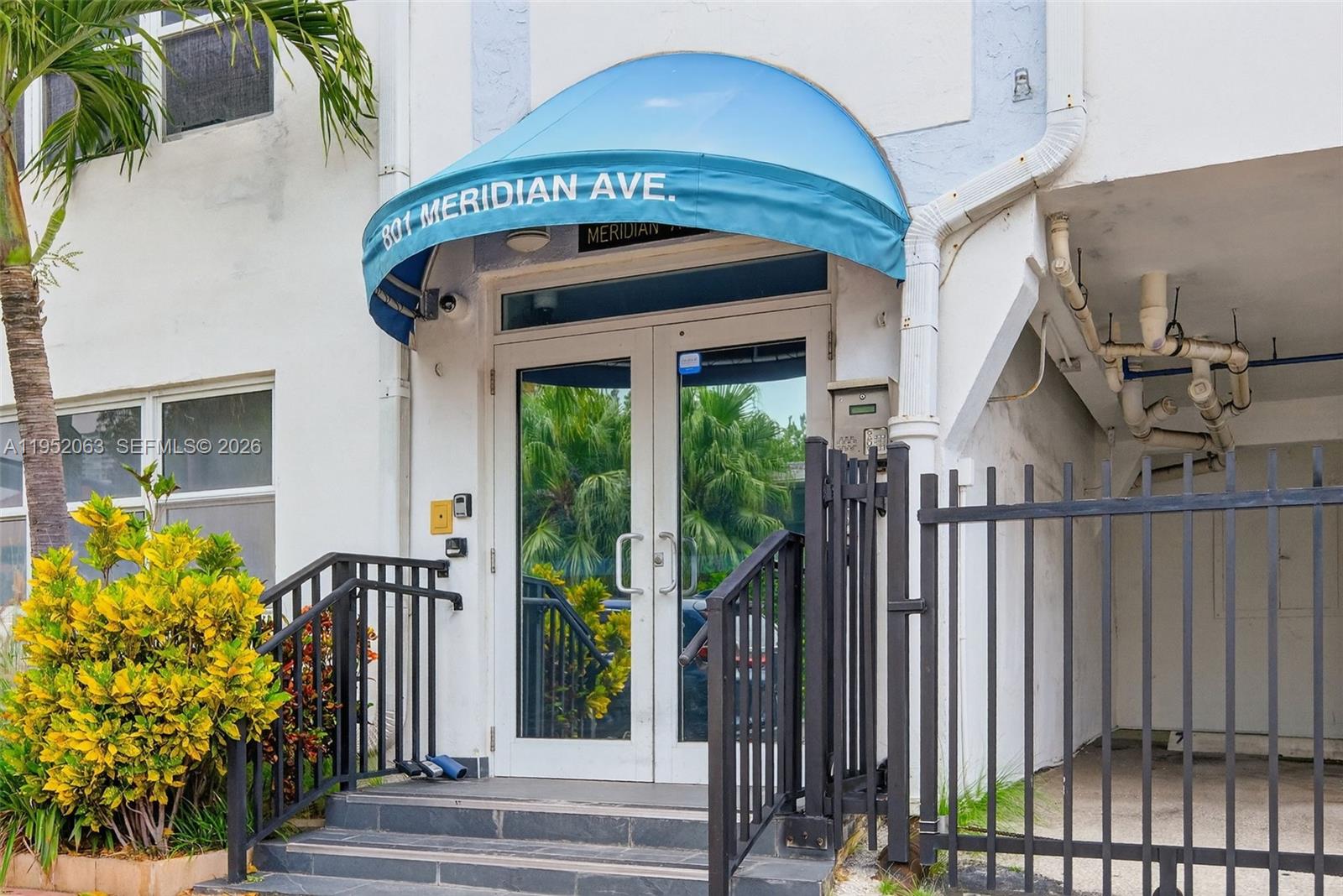 801 MERIDIAN AVE CONDO AP - Residential