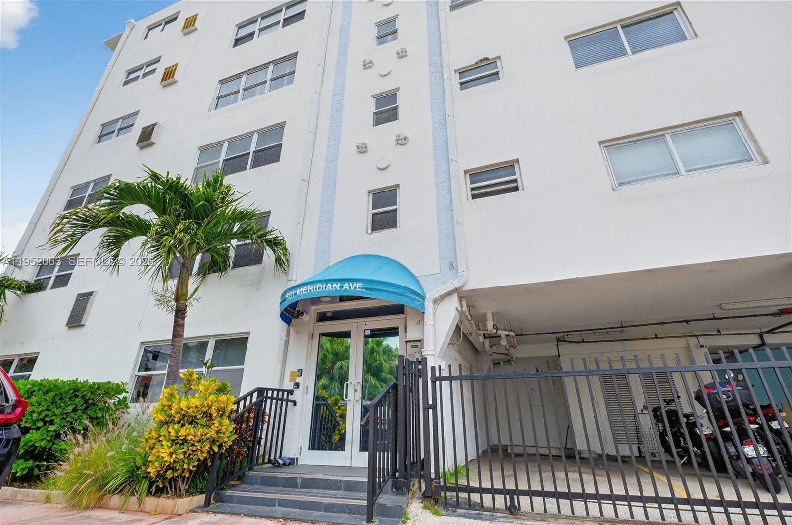 801 MERIDIAN AVE CONDO AP - Residential