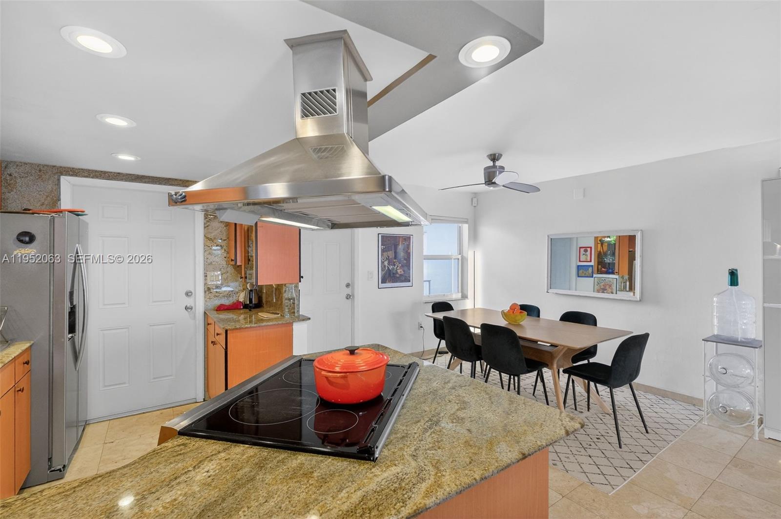 801 Meridian Ave PHB