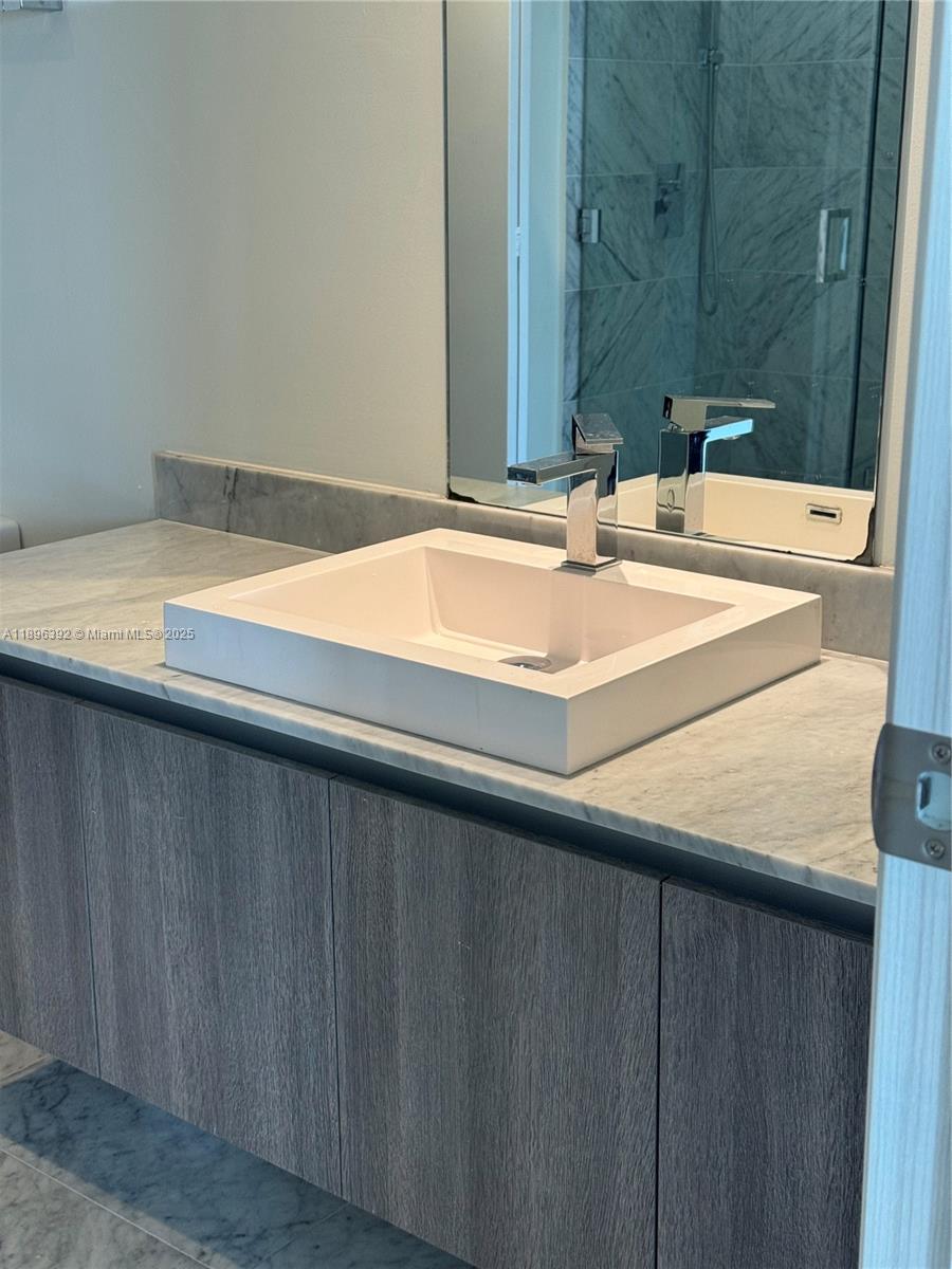 801 SMA RESIDENCES CONDO - Residential Lease