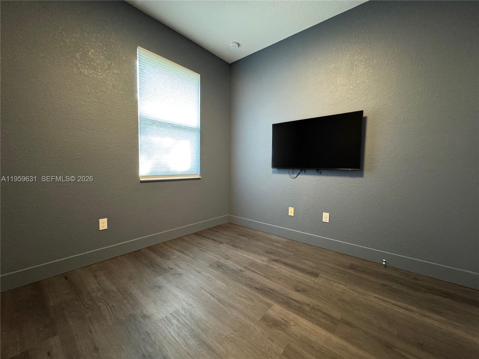 VERONA ESTATES - Residential