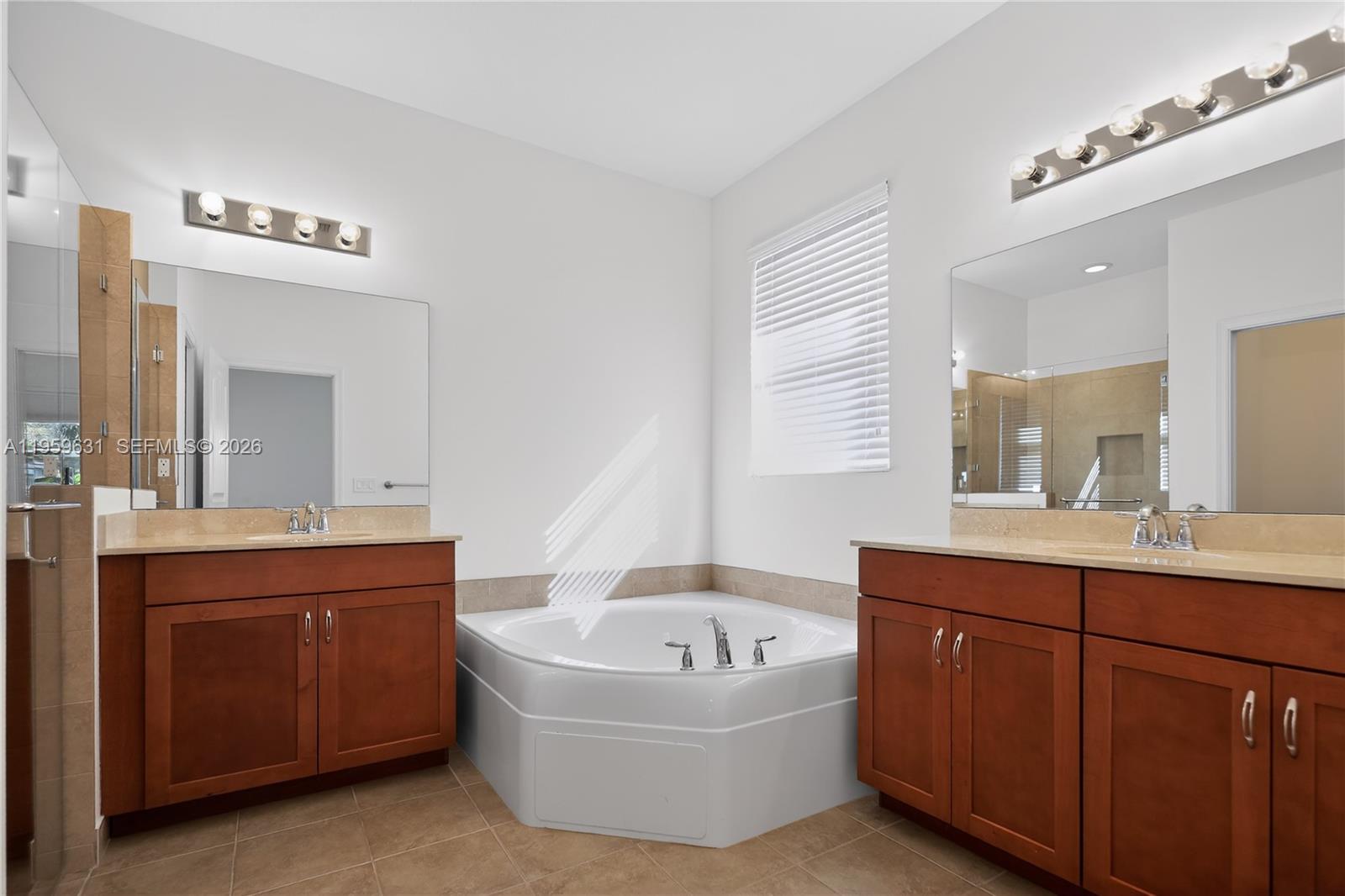 VERONA ESTATES - Residential